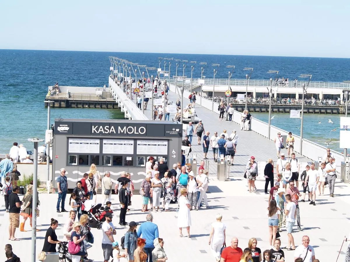Kolobrzeg 4Seasons Apartamento Polónia